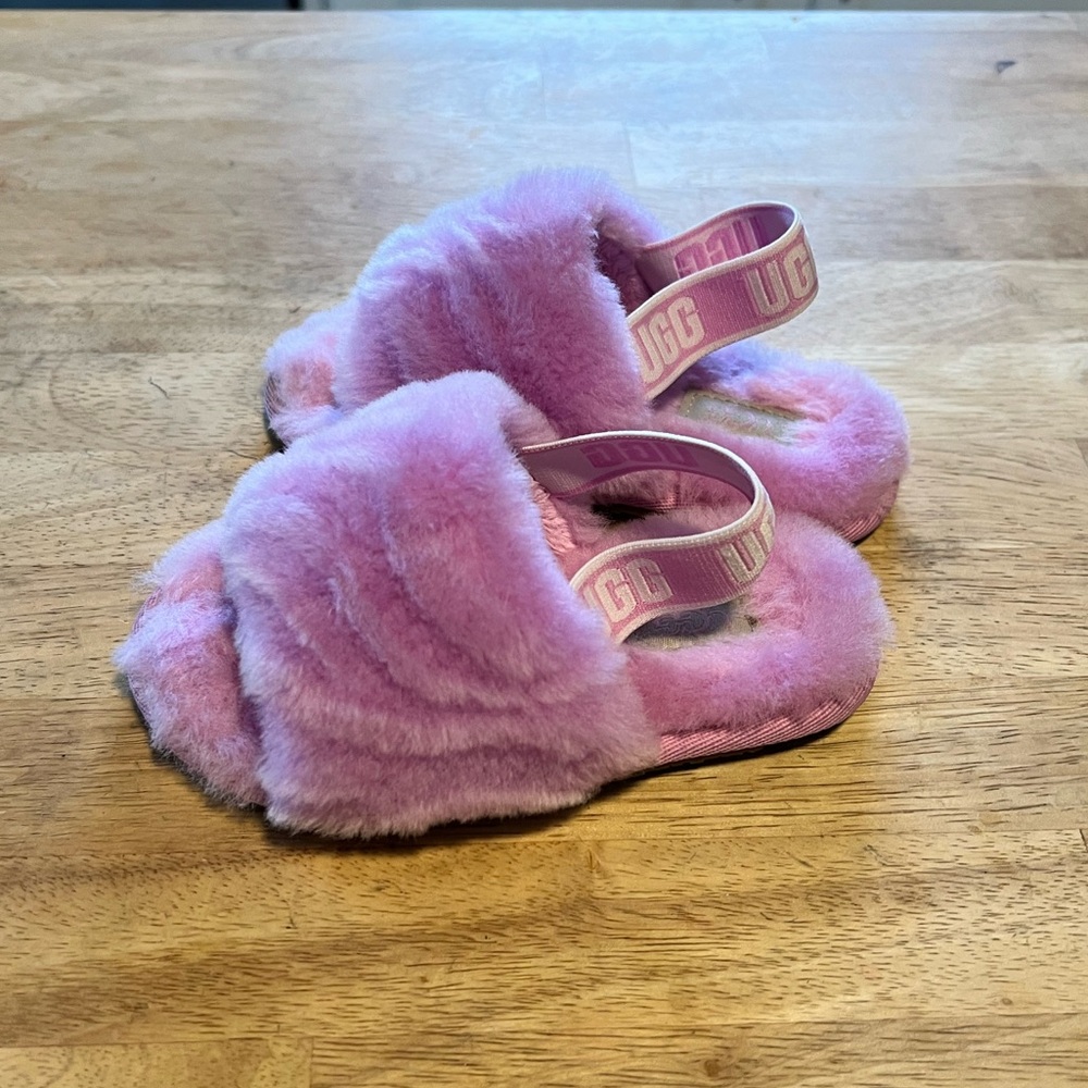 UGG Fluff Yeah Wavy Slippers